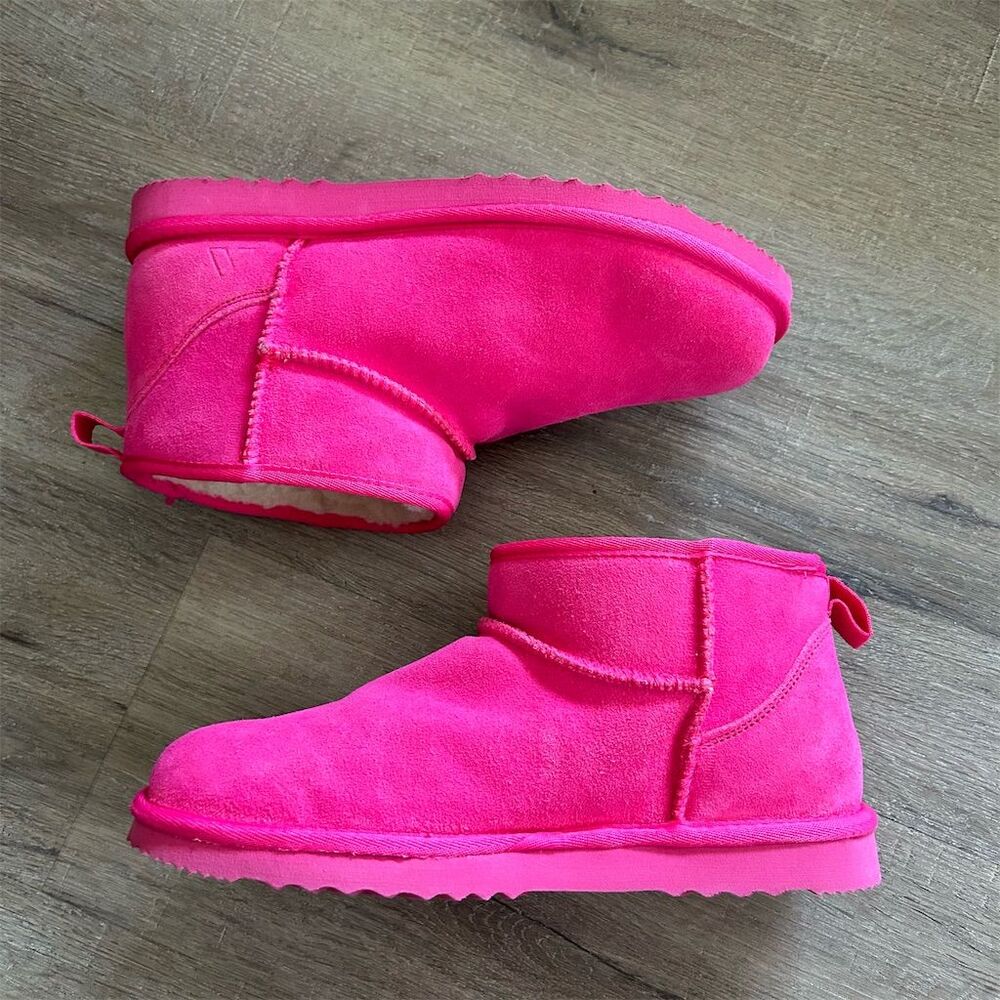 Alpine Women's Pink Suede Ultra Mini Booties Size 11 Winter Warm Comfort NWOT
